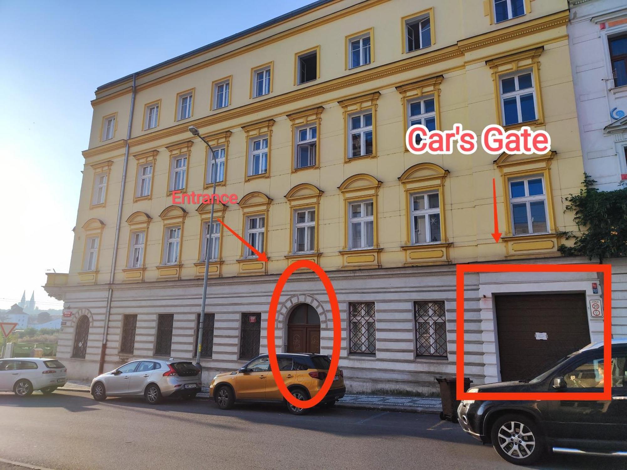 Spacious Flat & Parking Possibility, 3 Stops To Wenceslav Square Prag Exterior foto